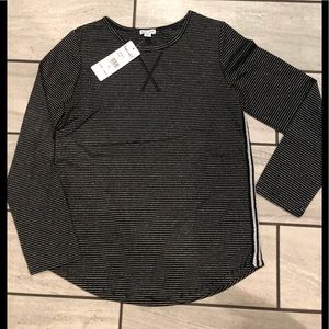 Splend brand black/silver top